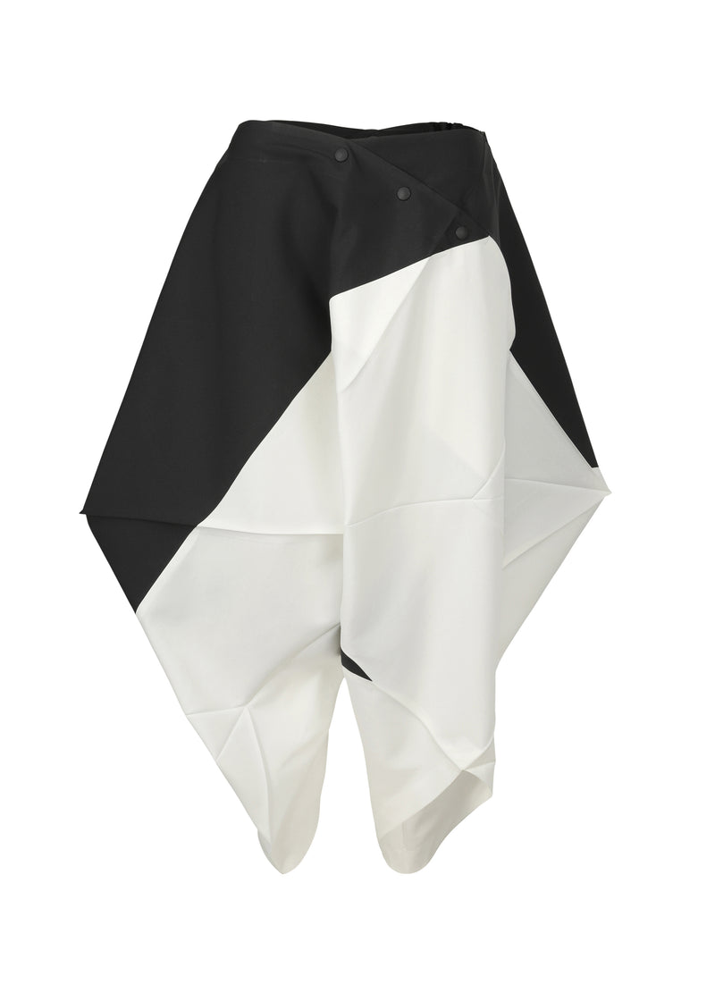 SWITCHING VOLUME Trousers White x Black