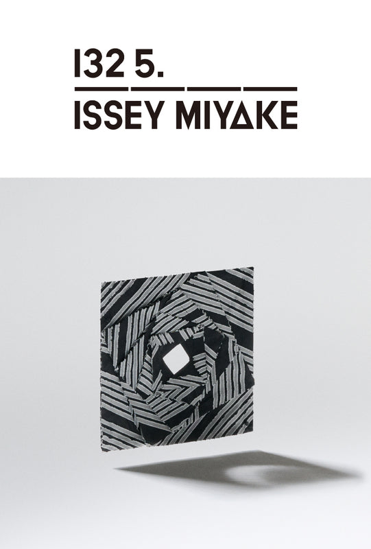 WALK PANTS, The official ISSEY MIYAKE ONLINE STORE