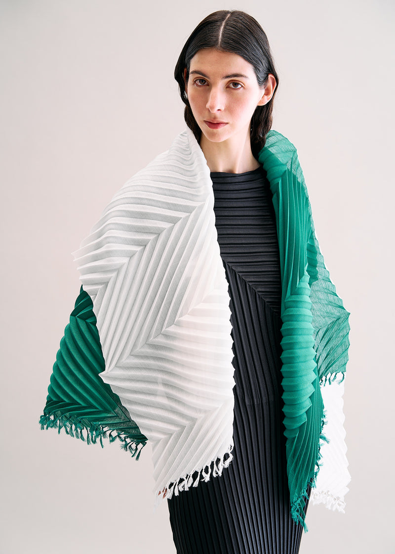 ZIG ZAG PLEATS STOLE Stole Green