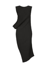 POLYGON PLEATS Dress Black