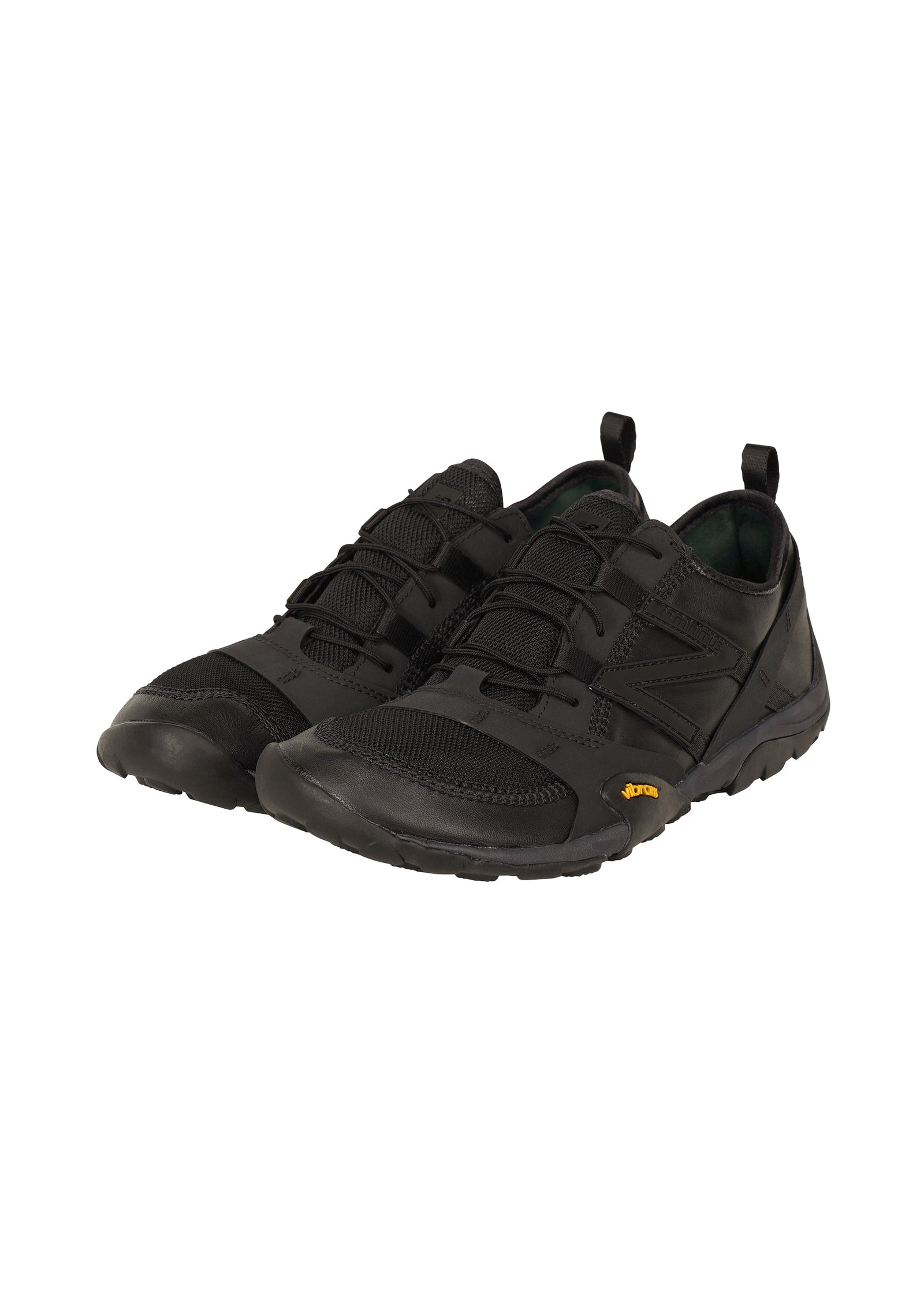 ISSEY MIYAKE x New Balance MT10O Shoes Black ISSEY MIYAKE EU