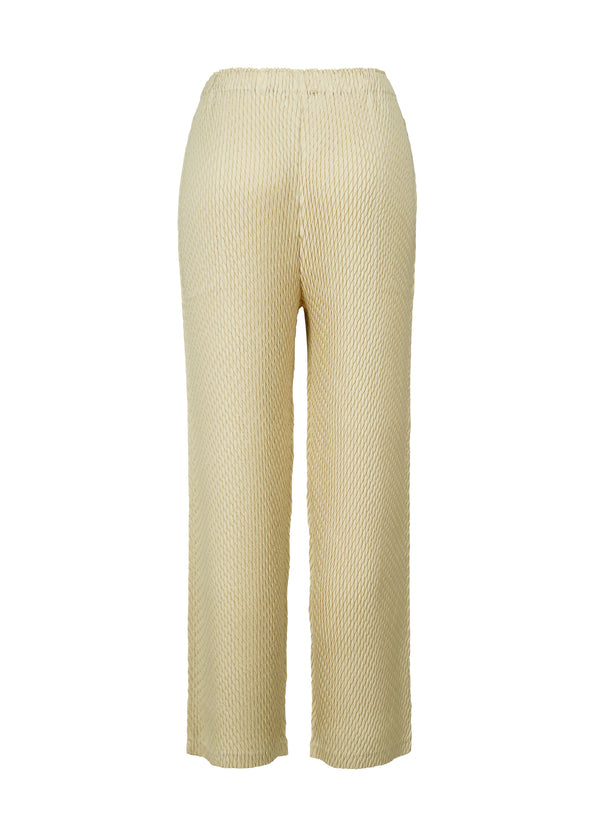 SLEEK PLEATS Trousers Cream