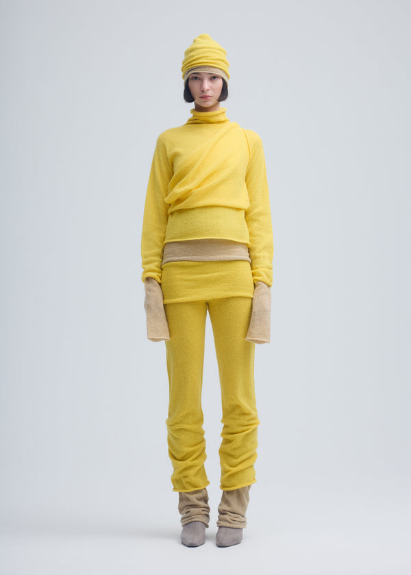 INTERPLAY Top Yellow-Hued