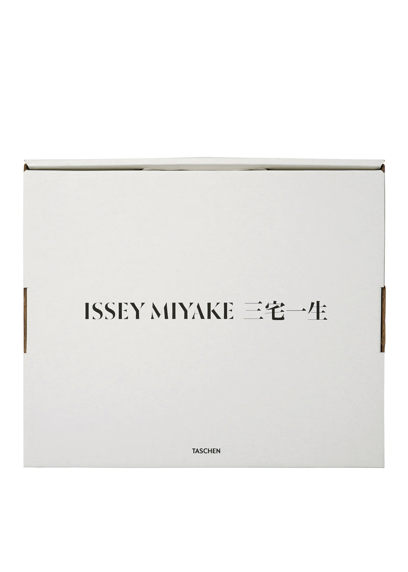 ISSEY MIYAKE Revised and updated edition (TASCHEN)