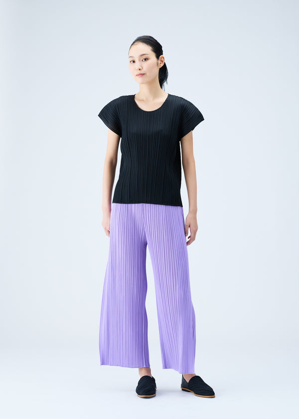 MONTHLY COLORS : JULY Trousers Black