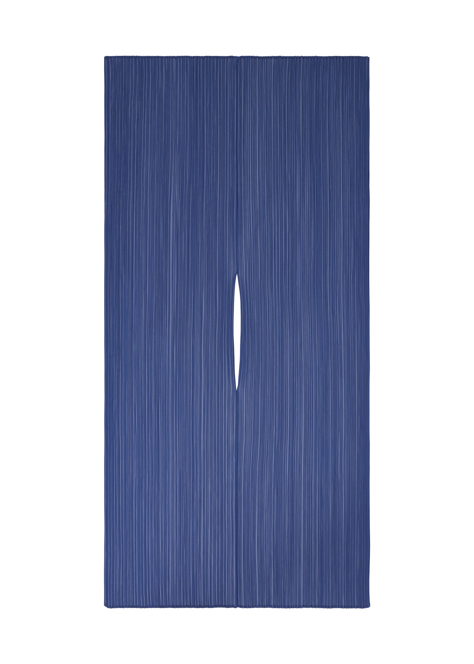 MADAME-T AUGUST Stole Deep Blue | ISSEY MIYAKE EU
