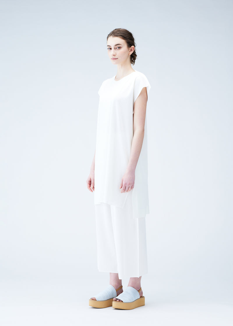 A-POC FORM Tunic Off White | ISSEY MIYAKE EU