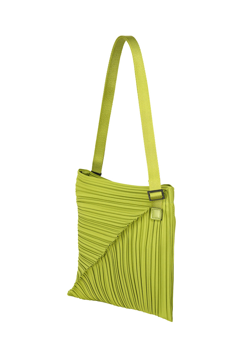 DIAGONAL PLEATS BAG Bag Grass Green