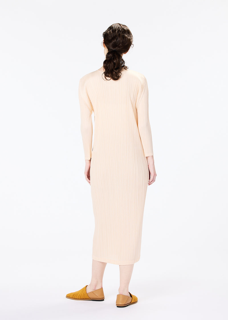 MONTHLY COLORS : FEBRUARY Dress Light Beige