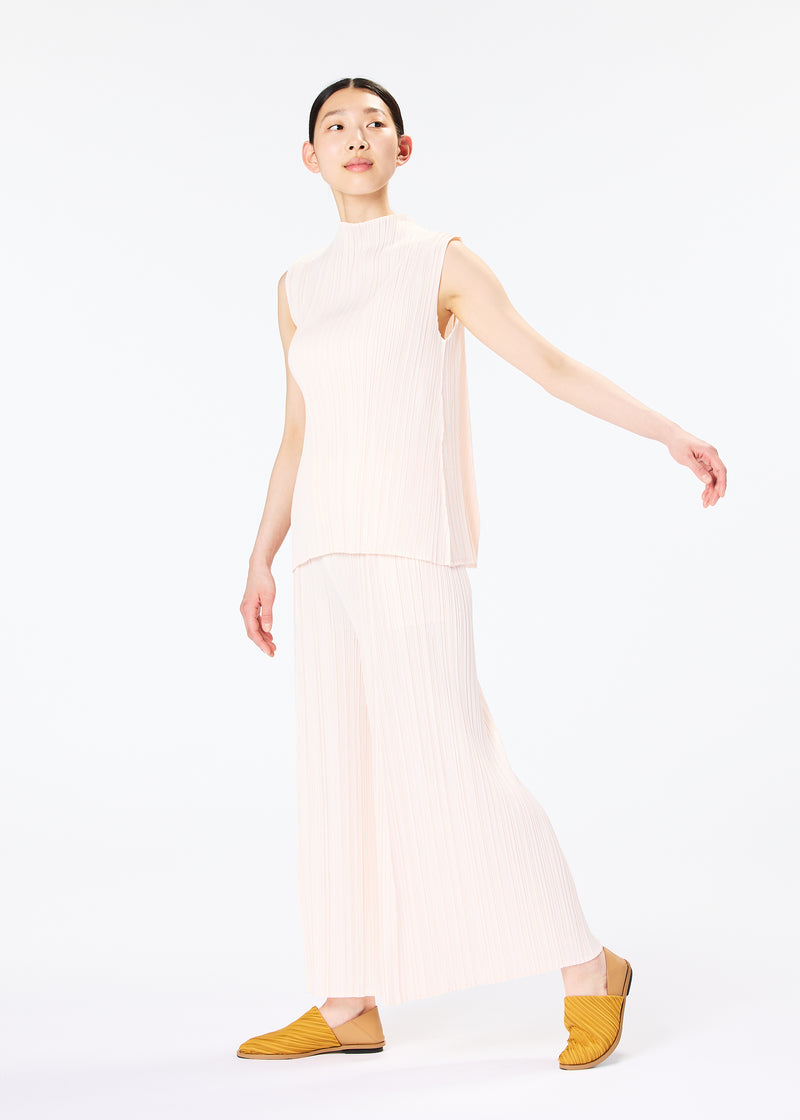 MELLOW PLEATS